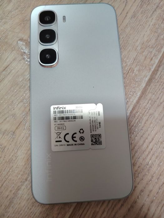 Infinix HOT60 PRO 16/256 GB  SOTLADI