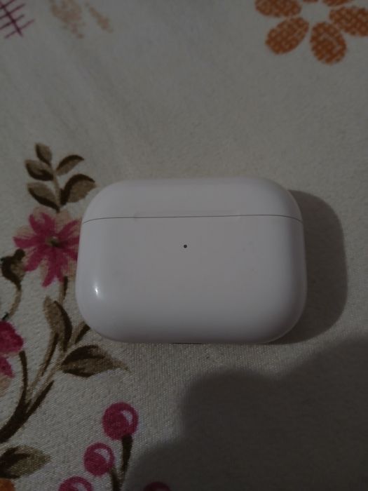 Vand casti airpods pro