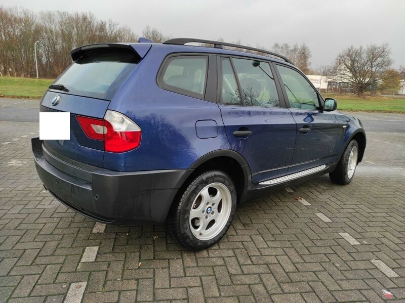 BMW X3 E83 2.0D 150к.с. син, ръчна кутия на части