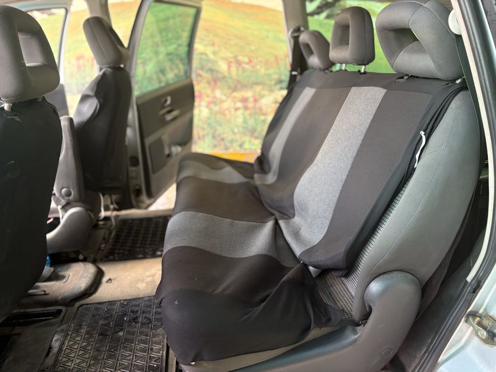Seat alhambra 2004