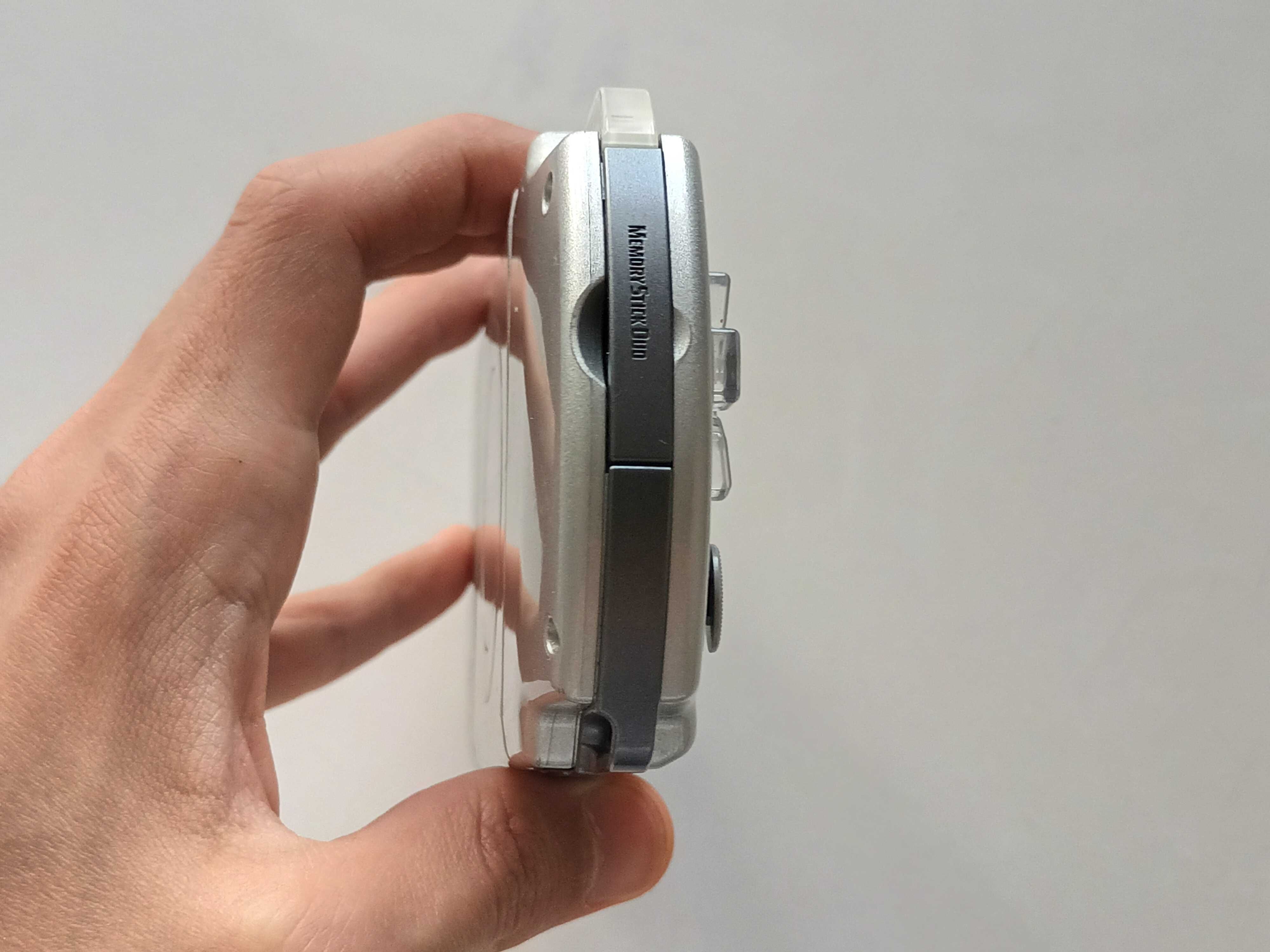 Конзола Sony PSP PlayStation Portable - Качени много игри