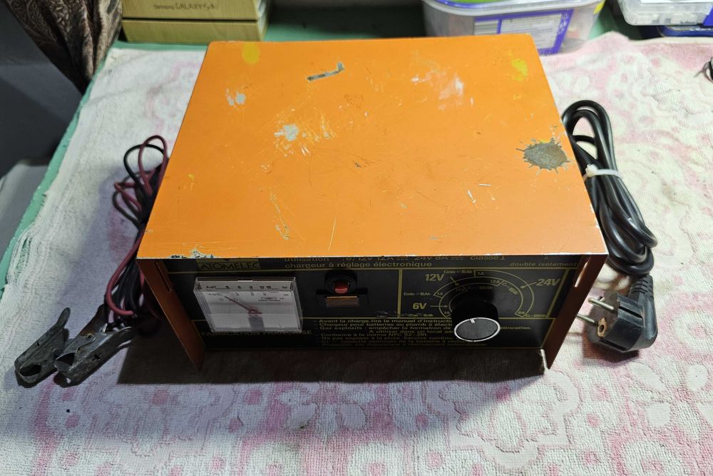 Redresor auto ATOMELEC 212