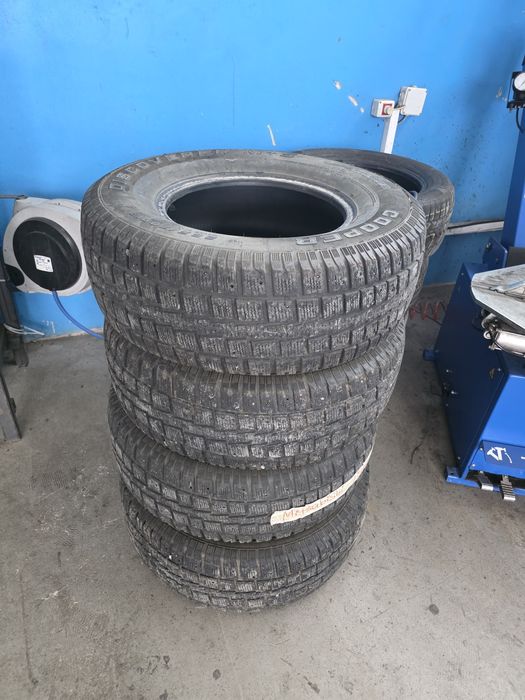 Anvelope de iarna 265 70 16