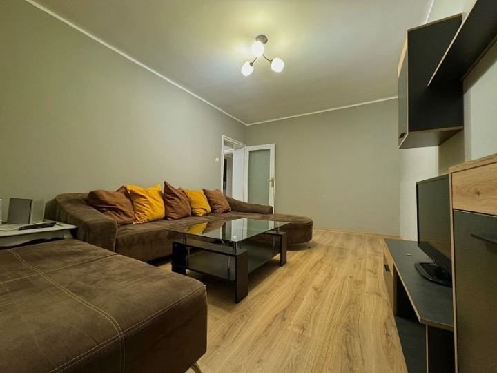 Продава се Двустаен апартамент в София, Илинден - 73 кв.м за 2535 €/кв.м - Снимка #1