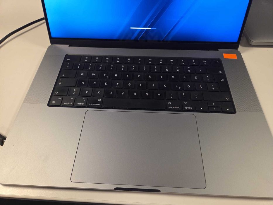 Apple MacMook Pro 16'' M1 Pro , 16GB Ram, 500GB ssd, Impecabil