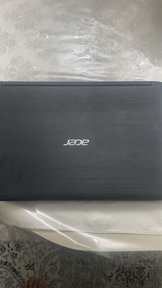 продоется два ноутбука Lenovo,Acer