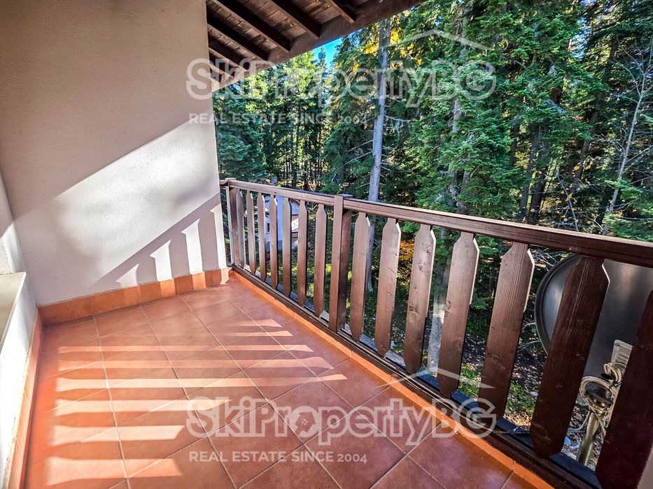 Двустаен апартамент сред борова гора  в Боровец!