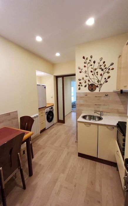 Дава се под наем Четиристаен апартамент в Банкя - 110 кв.м за 860 € - Снимка #5
