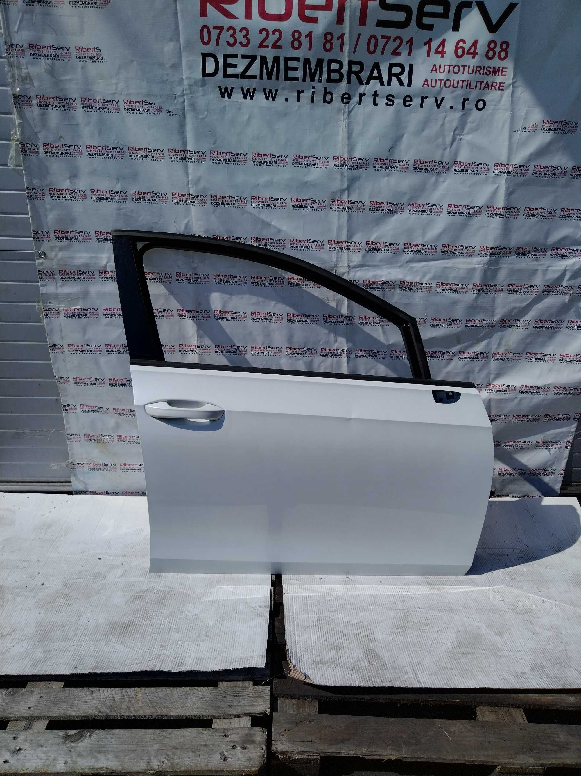Usi VW Golf 8 2020-2022 Prahova