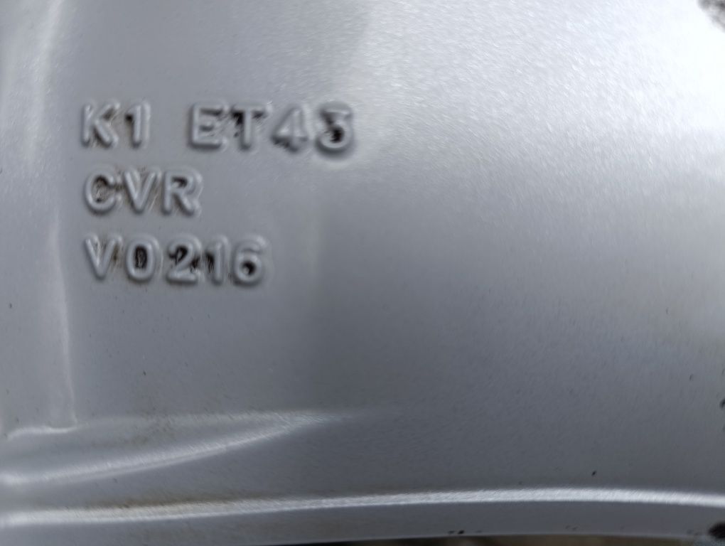 Jante originale VW 16'' Passat Golf Jetta Touran