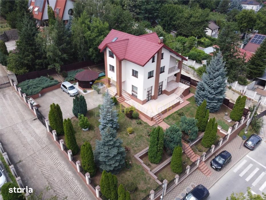 Vila exclusivista de vanzare in Iasi, design impunator,  localizare ex