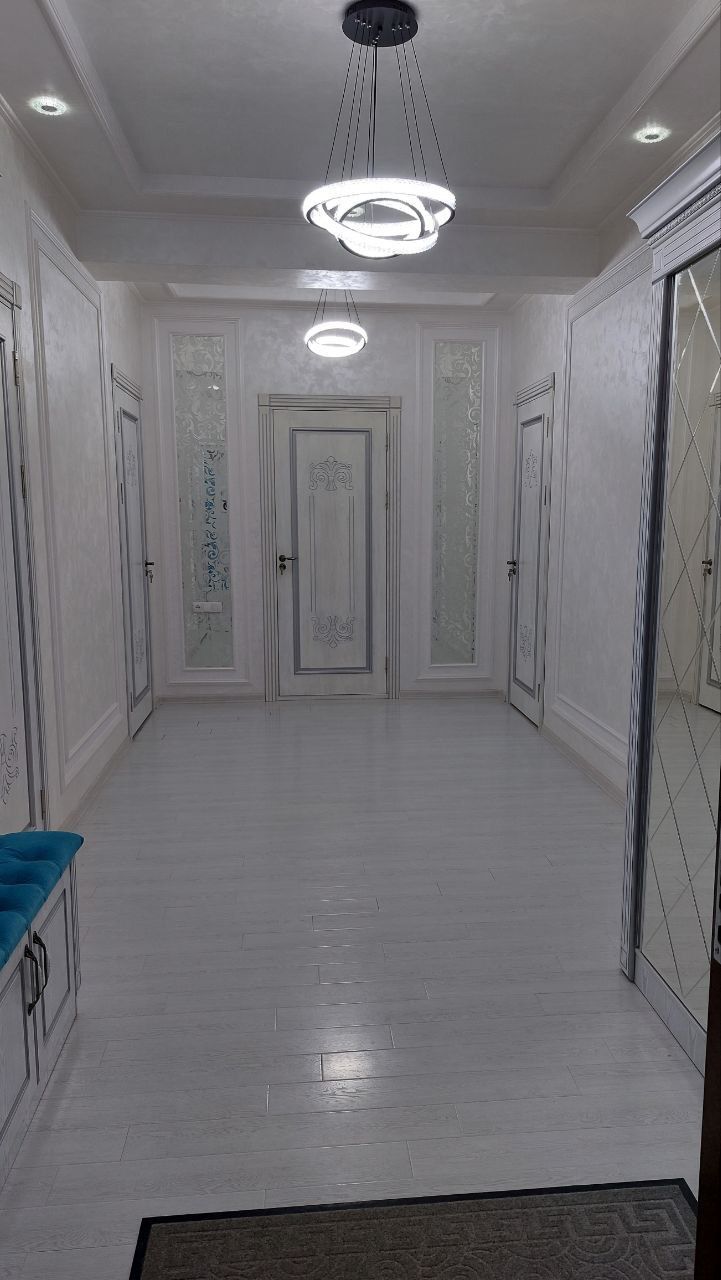 Сдам в аренду квартиру Чиланзарский район метро Олмазар Думбрабадь