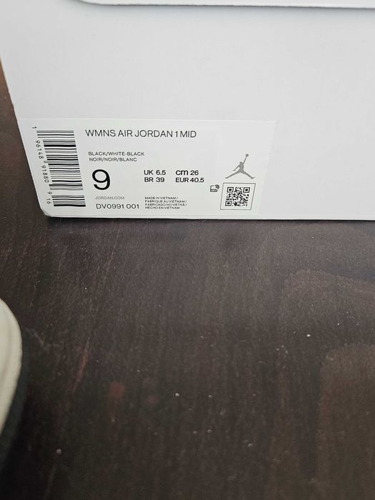 Маратонки nike air jordan 1 mid 40.5 номер