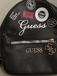 Дамска раница Guess