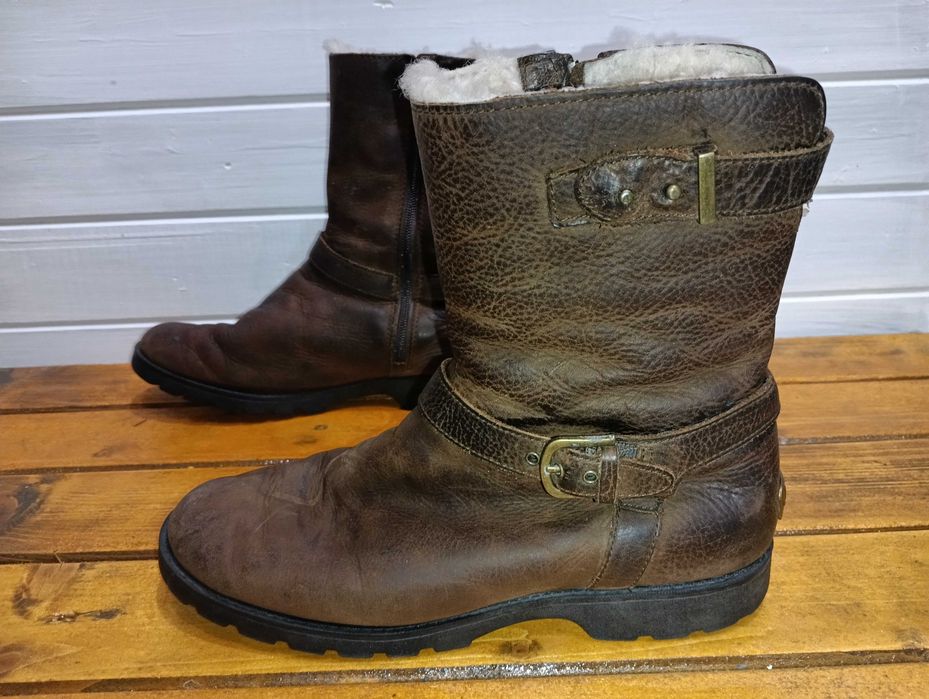 UGG кожени ботуши N 40 - 39 лв