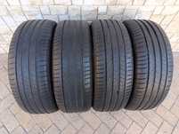 Летни гуми Pirelli 235/55/18 dot 2021