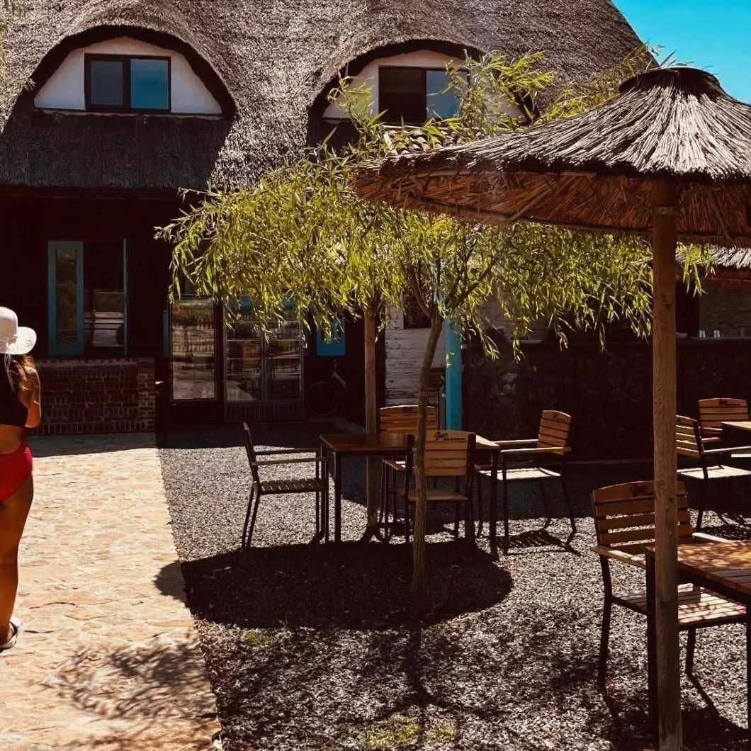 Restaurant cu cazare, stil lipovenesc, 300m de plaja Sulina!