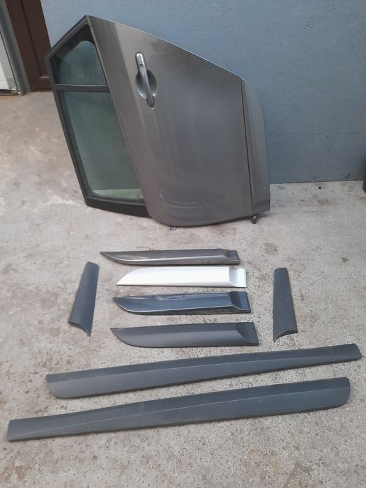 Bandou Ornament Usa Portiera Fata Spate Stanga Dreap  Renault Megane 3