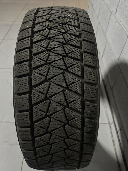 Комплект зимней резины Bridgestone