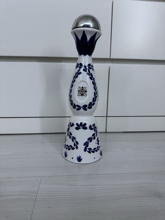 Vand Sticla Goala Clase Azul