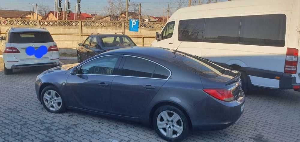 Vând Opel Insignia, înmatriculat, stare bună de funcționare