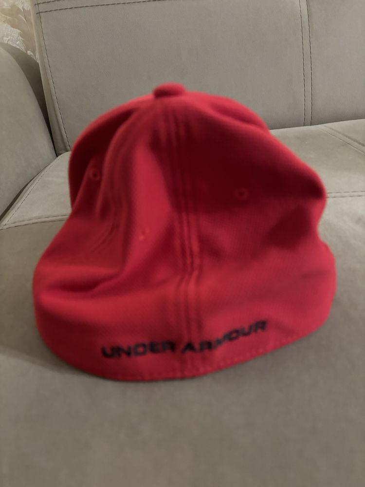 Шапки - Under Armour