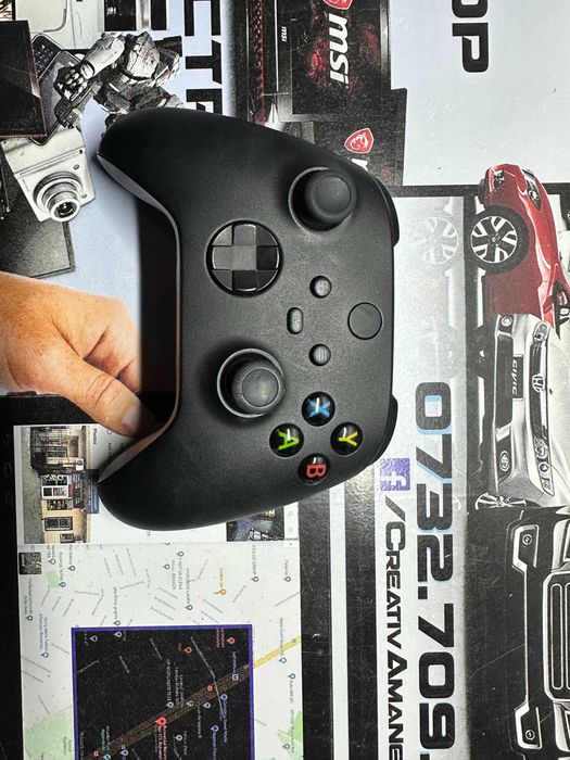 XBOX SERIES X + Maneta si Forza Horizon 5 / CreativAmanet