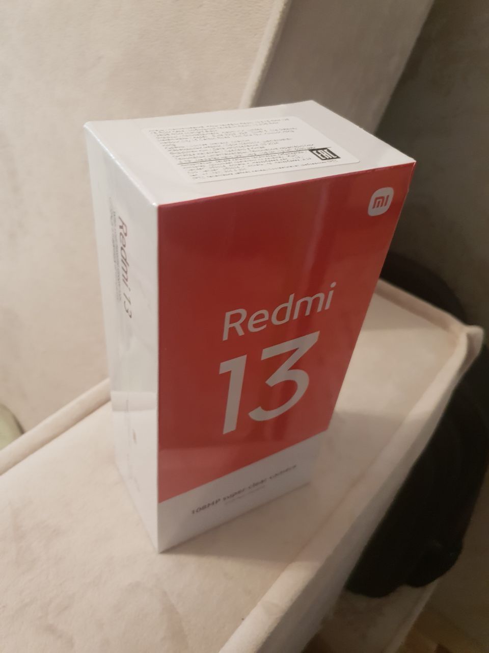 Продам смартфон новый