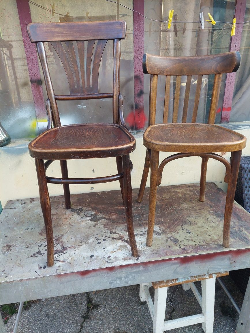 Scaune thonet în stare buna