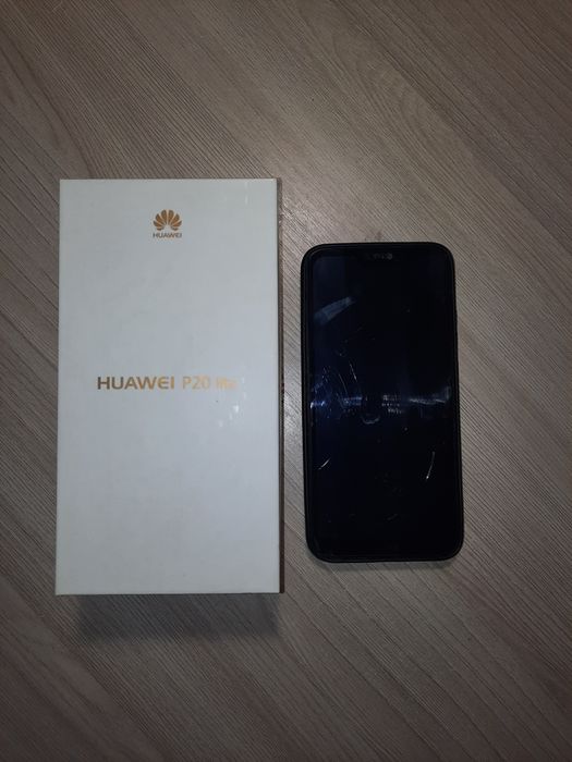 Продам Huawei p20 lite
