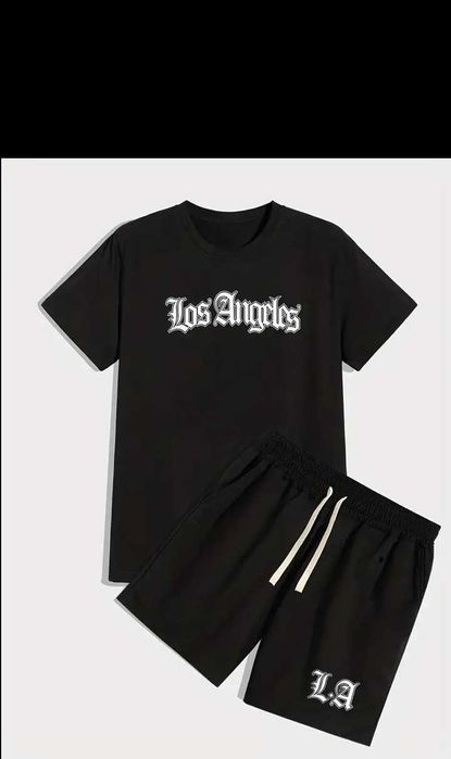 Vand pantaloni scurti si compleu los angeles