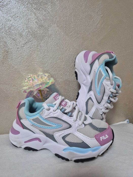 Обувки FILA / FILA