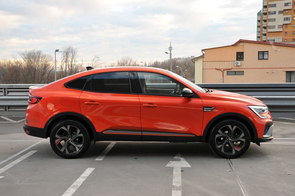 Renault Arkana rs line mild hybrid