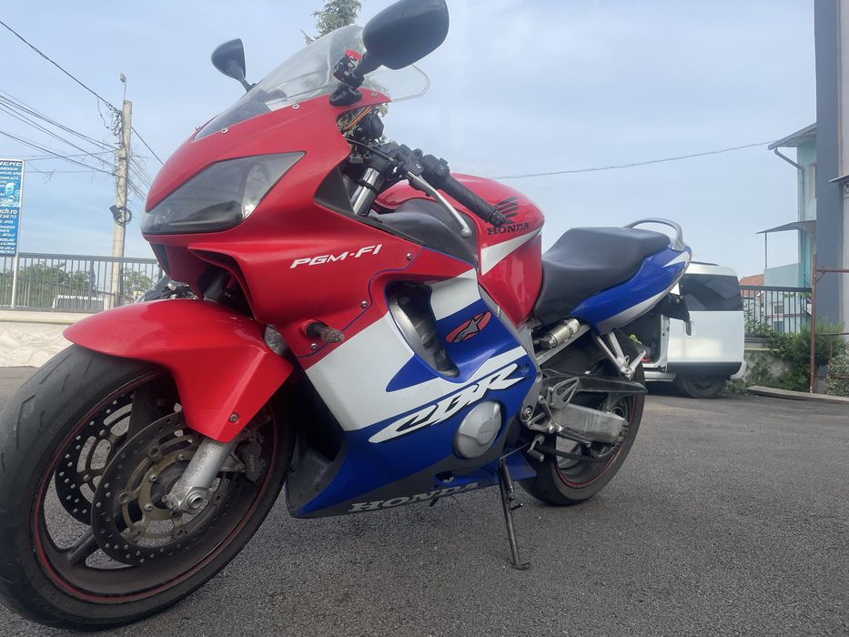 Honda cbr f4i ,2001
