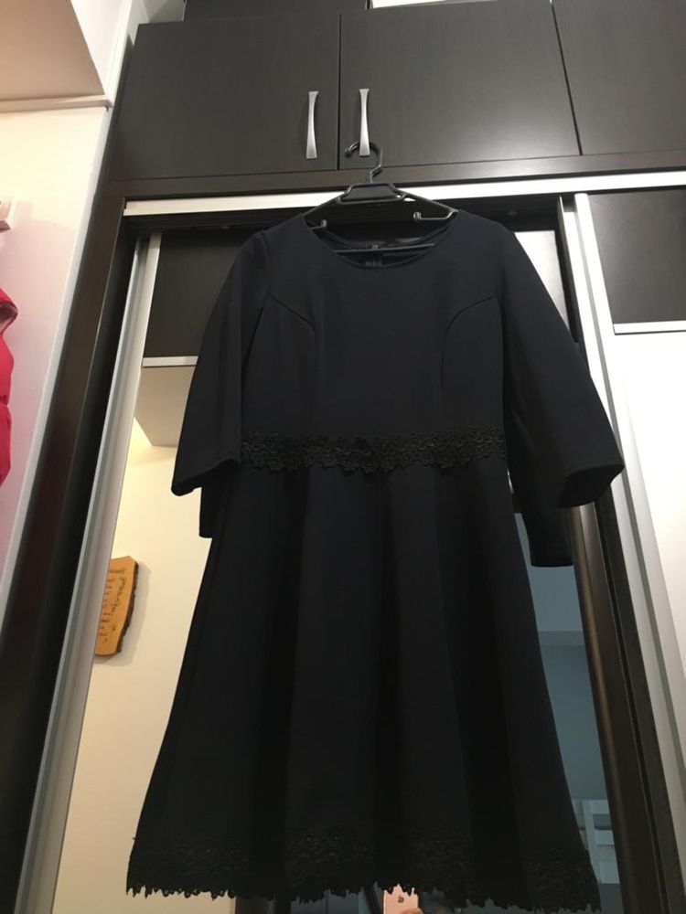 Rochie de vânzare elegantă