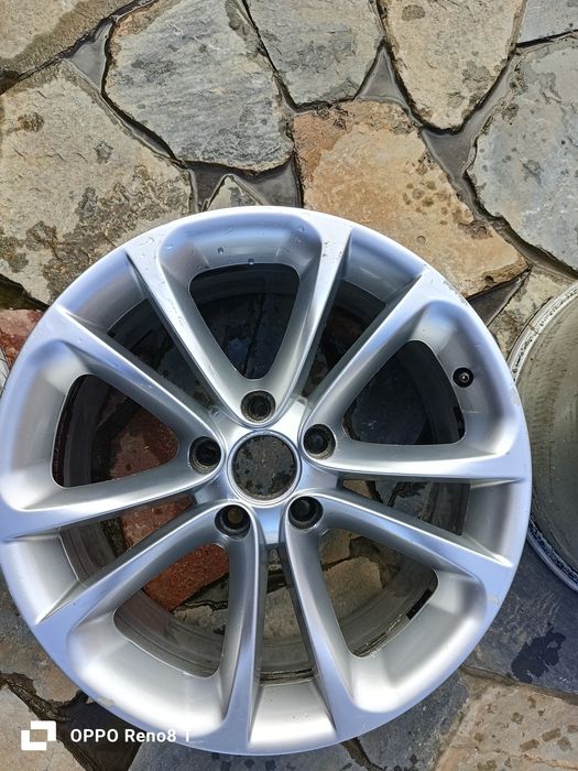 Vând jante originale Volkswagen