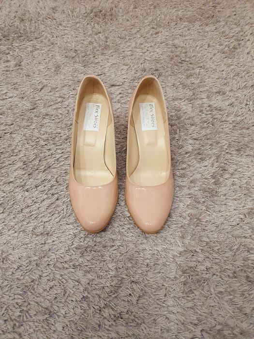 Vand pantofi dama