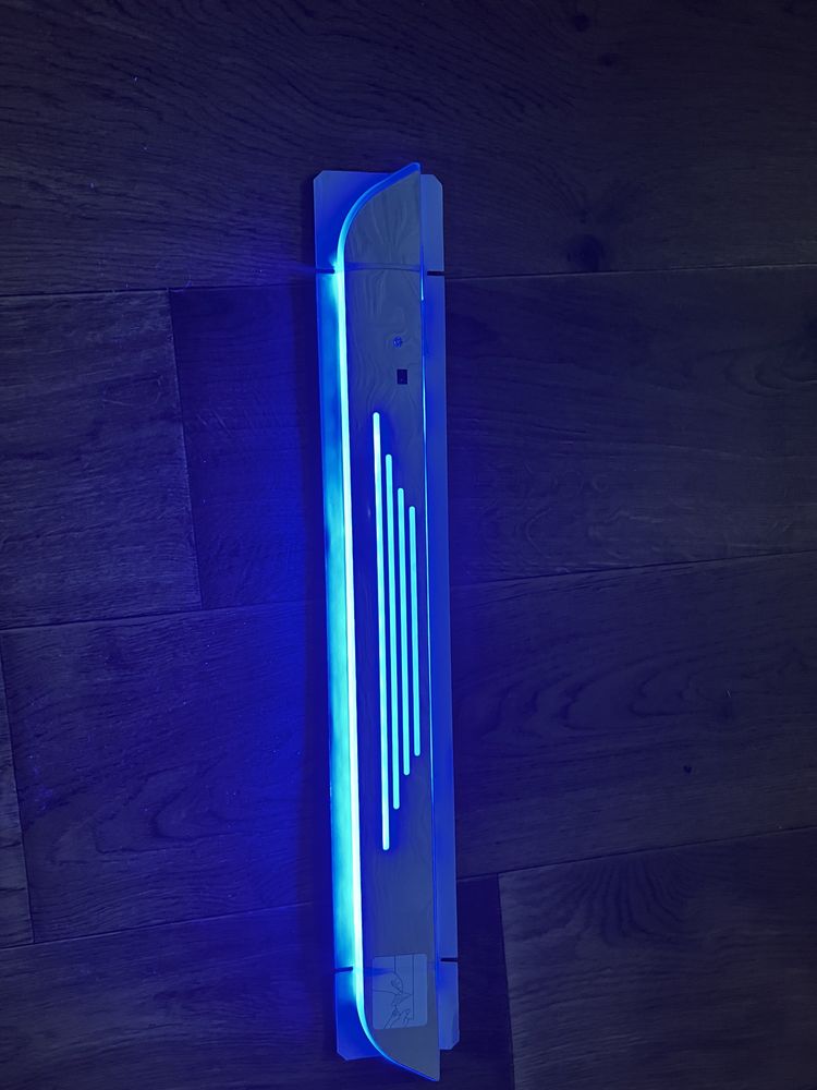 Praguri magnetice iluminate