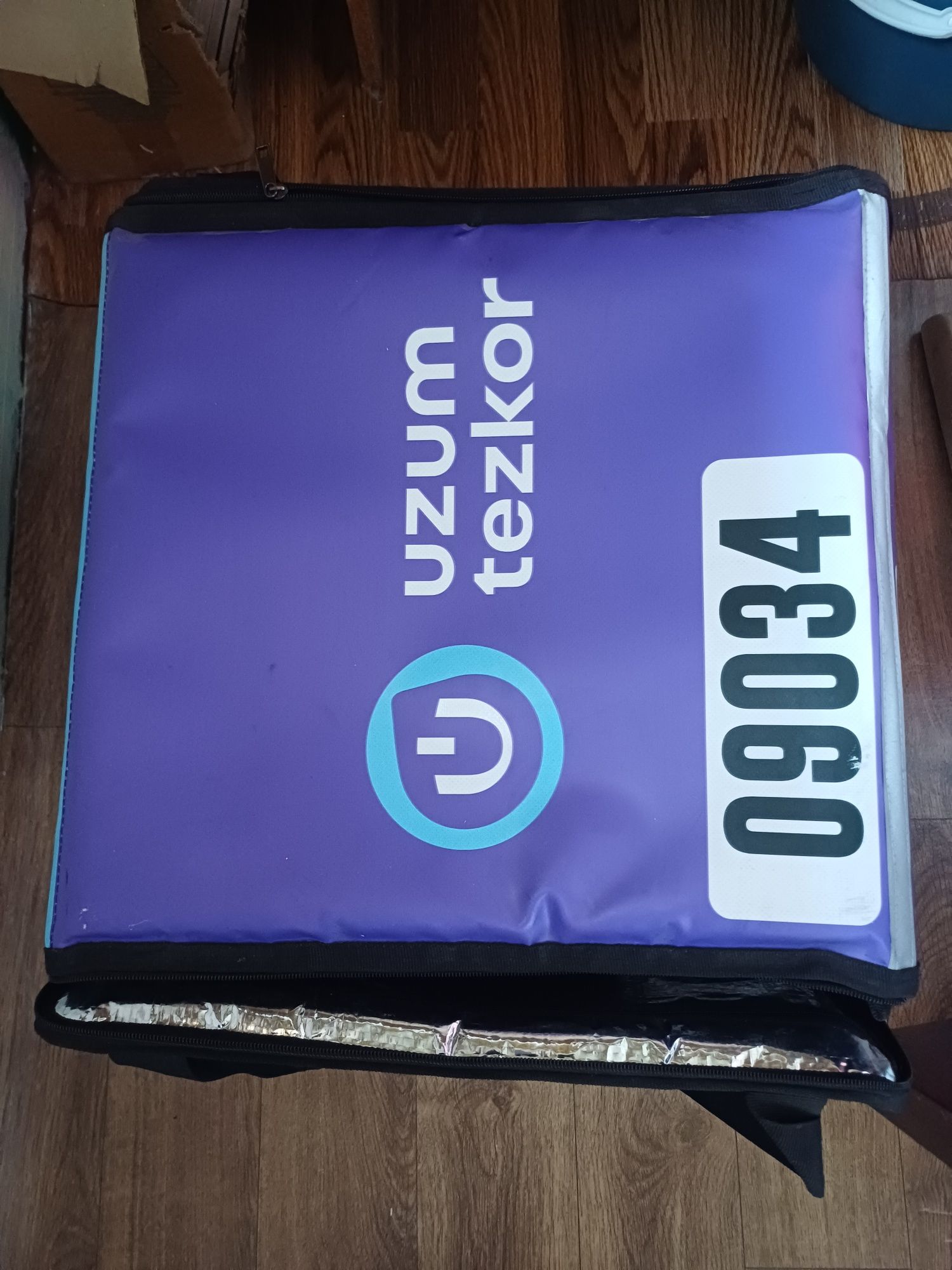 Продам термосумку для доставки Uzum Tezkor