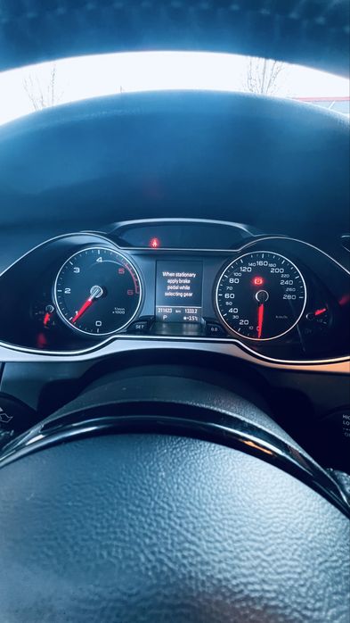 Audi  A4  Avant B8.S-Line 2.0 TDI. 177 CP . Cutie Automata