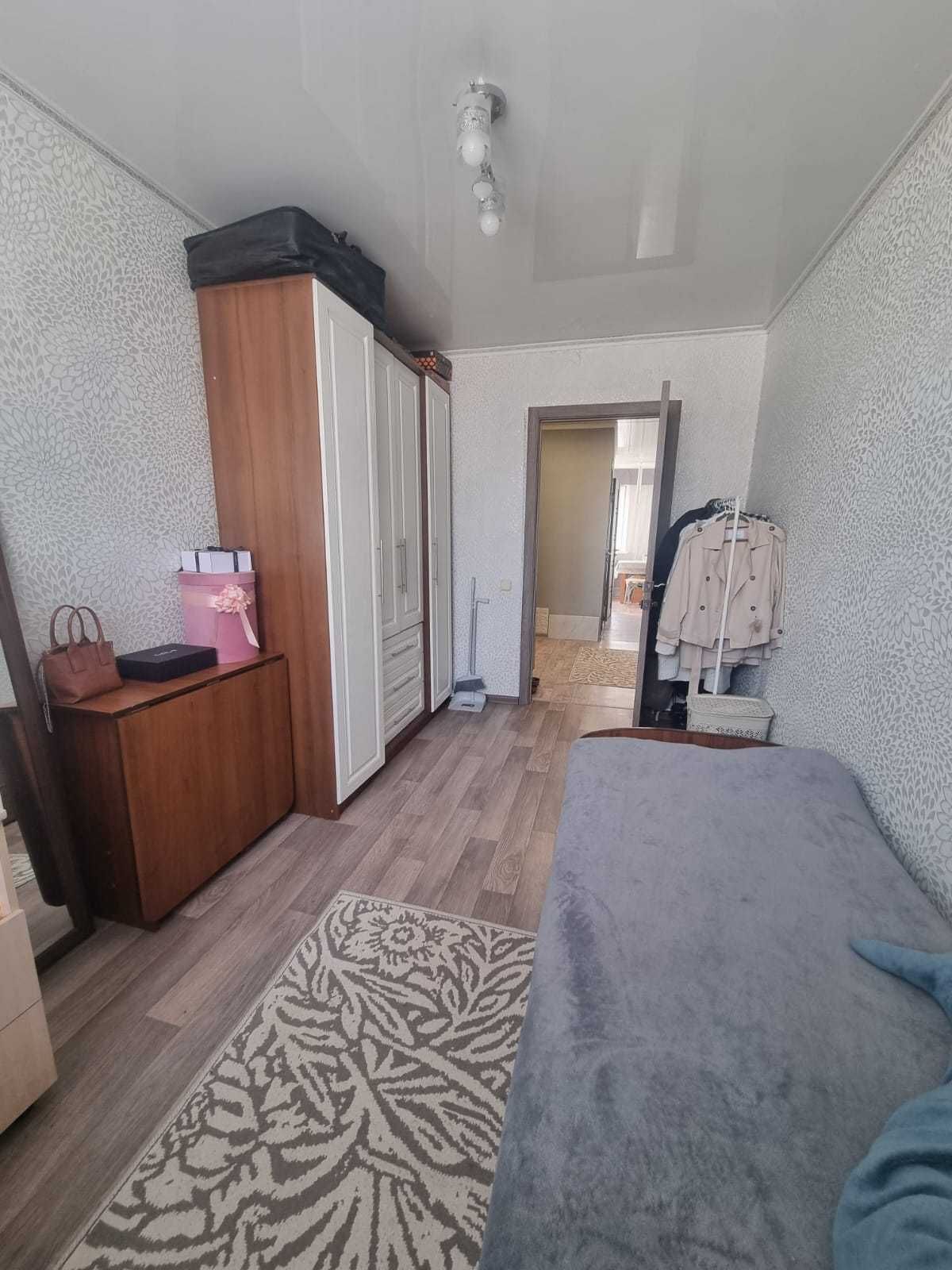 Продам 3 комнатную квартиру. Центр. Торг
