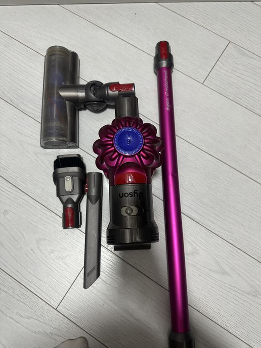 Пылесос dyson v7 motorhead
