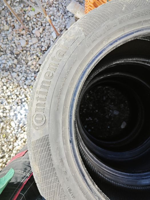 Зимни гуми Continental 225 55 17