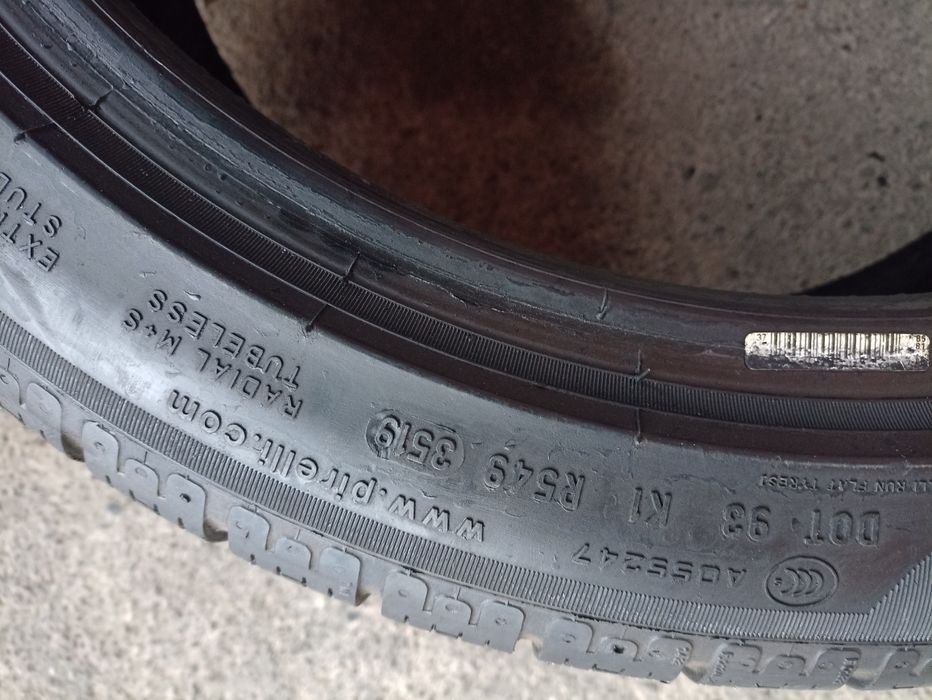 4 anvelope RunFlat de iarna Pirelli 2x255/40 R18 2x225/45 R18 dot 3519