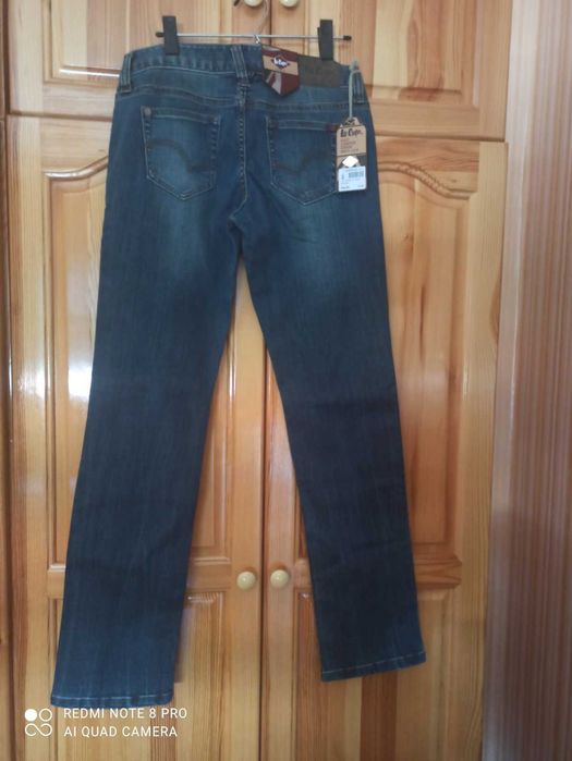 Дамски дънки LEE COOPER