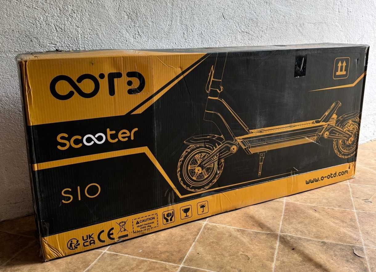 Trotineta electrica S10, 10 inch, 1400W, 55km/h, 48V cu 20Ah, NOUA