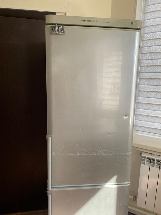 Рабочий Б/у холодльник Город Тараз