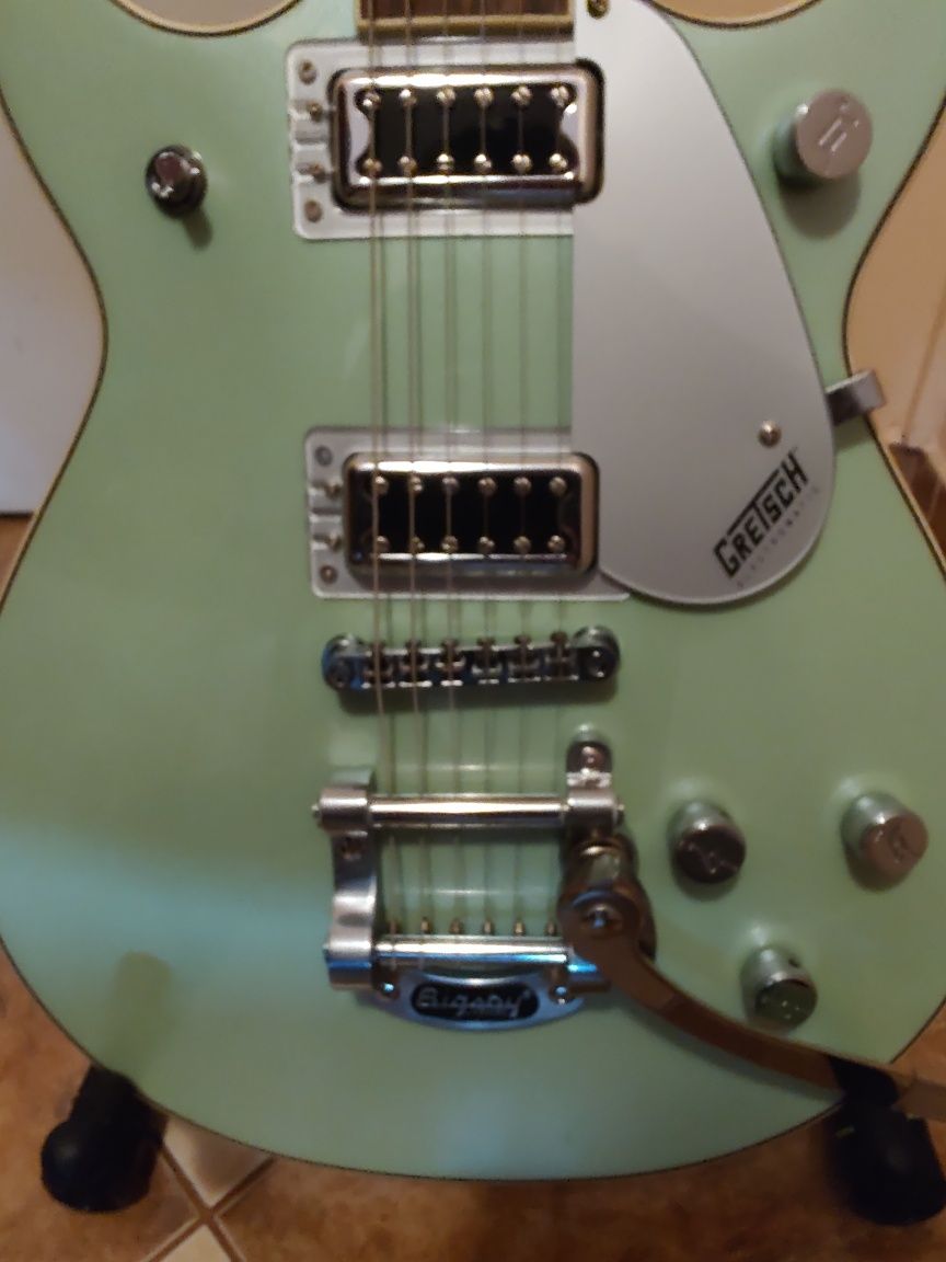 Китари Yamaha Pacifica 311h и Gretsch 5232t