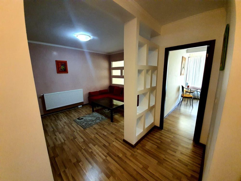 Apartament de inchiriat