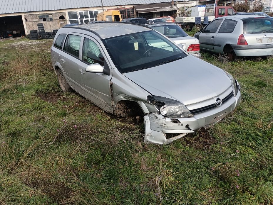 Опел Астра 1.7 CDTI Само на Части!!!